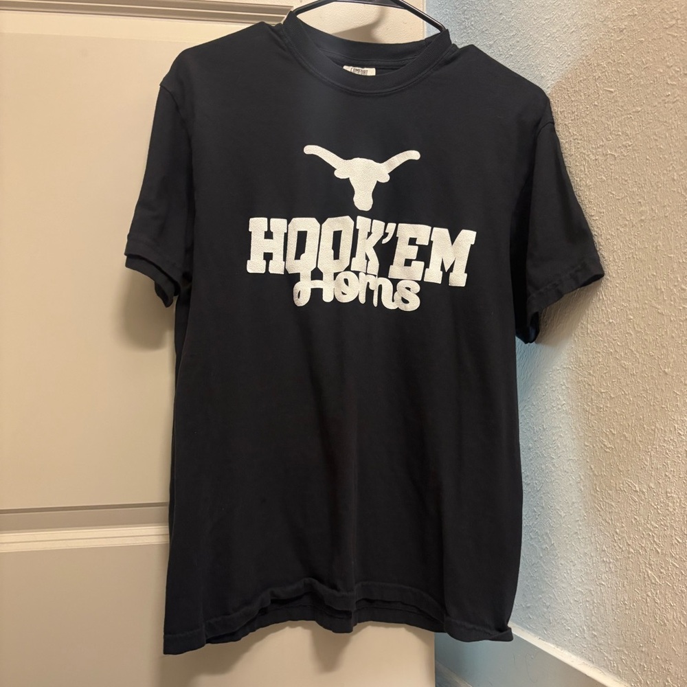 Hook Em Horns Texas University Longhorns Comfort Colors Black Size Medium